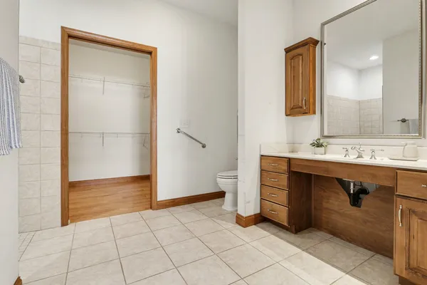 $470,000 | 43 Longmeadow Drive, Niles, MI 49120