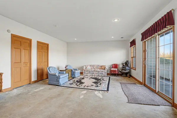 $470,000 | 43 Longmeadow Drive, Niles, MI 49120