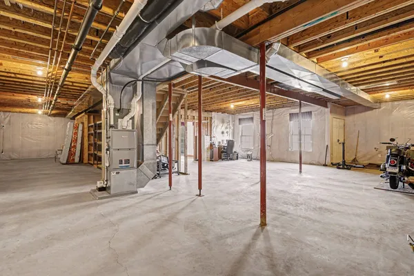 $470,000 | 43 Longmeadow Drive, Niles, MI 49120