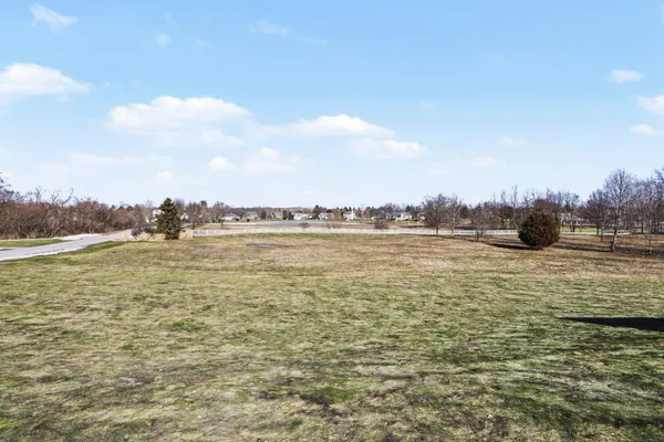 $470,000 | 43 Longmeadow Drive, Niles, MI 49120