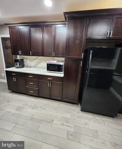 $1,800 | 210 White Horse Pike, Oaklyn, NJ 08107