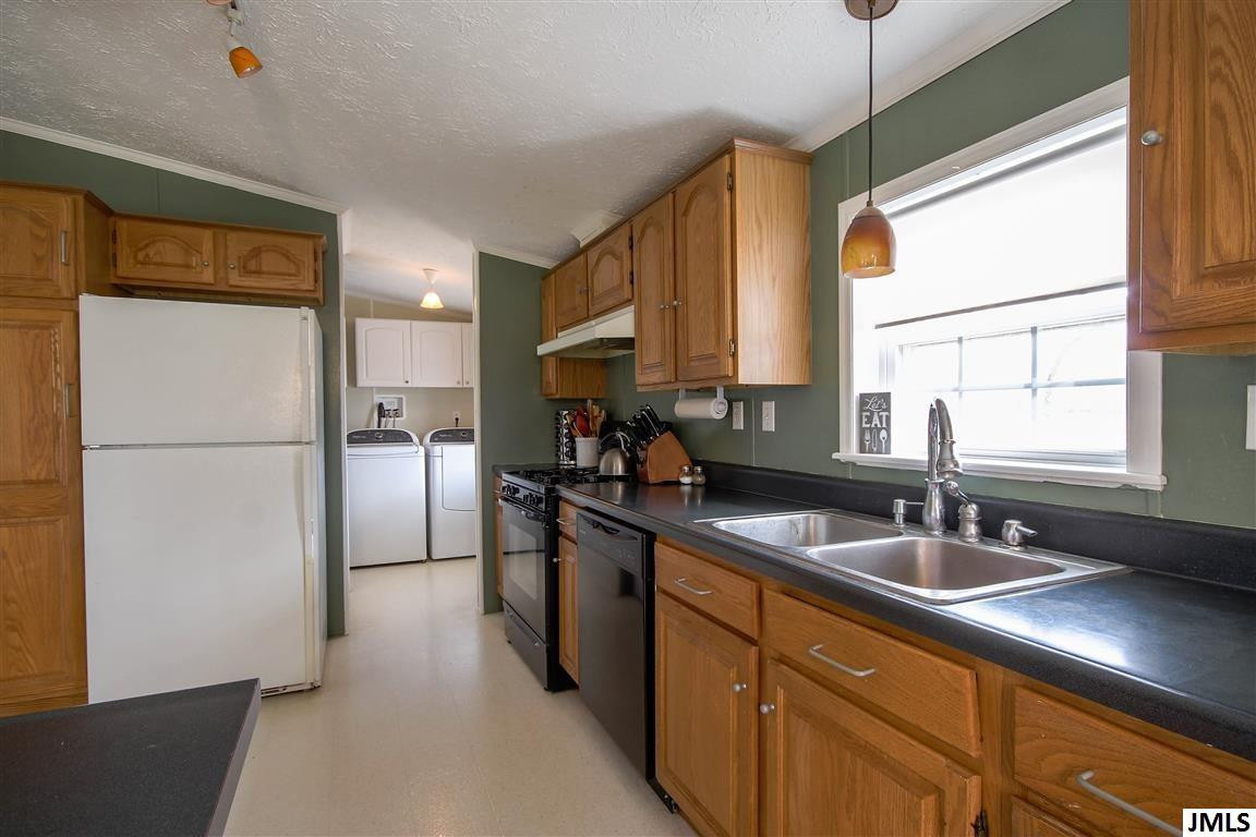 3230 Hatch Road Jackson, MI 49201 - Photo 9 of 20 Photo 9