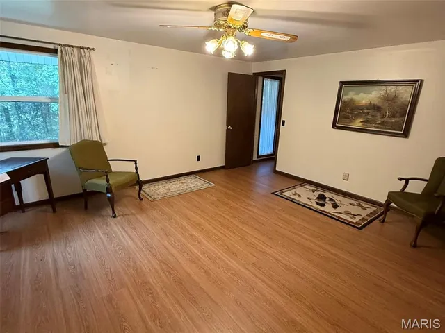 $650,000 | 111 Hwy Bb, Iberia, MO 65486