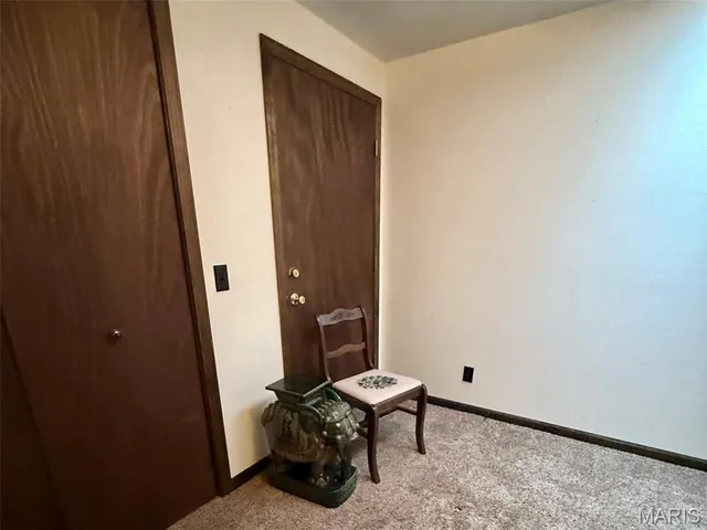 $650,000 | 111 Hwy Bb, Iberia, MO 65486