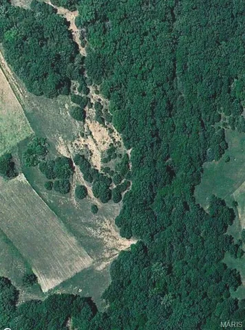 $650,000 | 111 Hwy Bb, Iberia, MO 65486