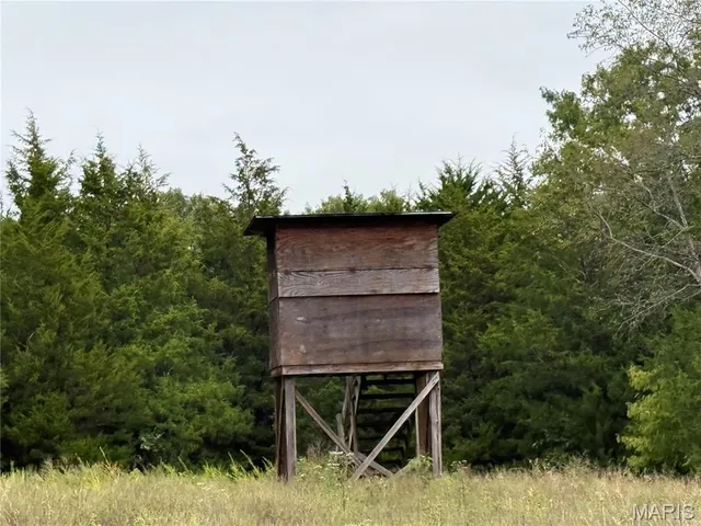 $650,000 | 111 Hwy Bb, Iberia, MO 65486