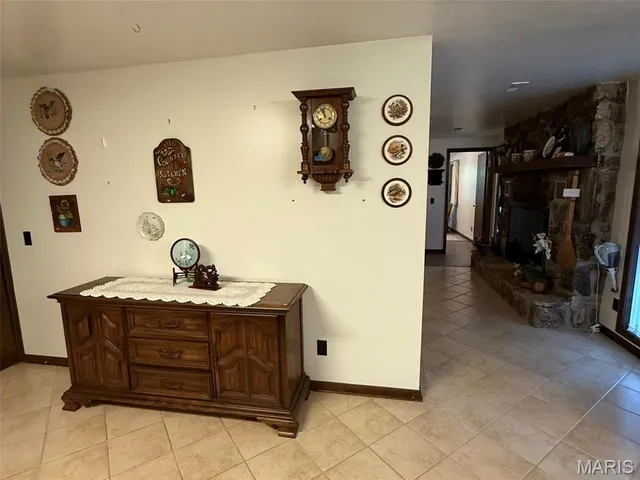 $650,000 | 111 Hwy Bb, Iberia, MO 65486