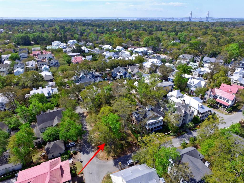 28 Edenton Road Mount Pleasant, SC 29464 - Photo 1 of 3 1