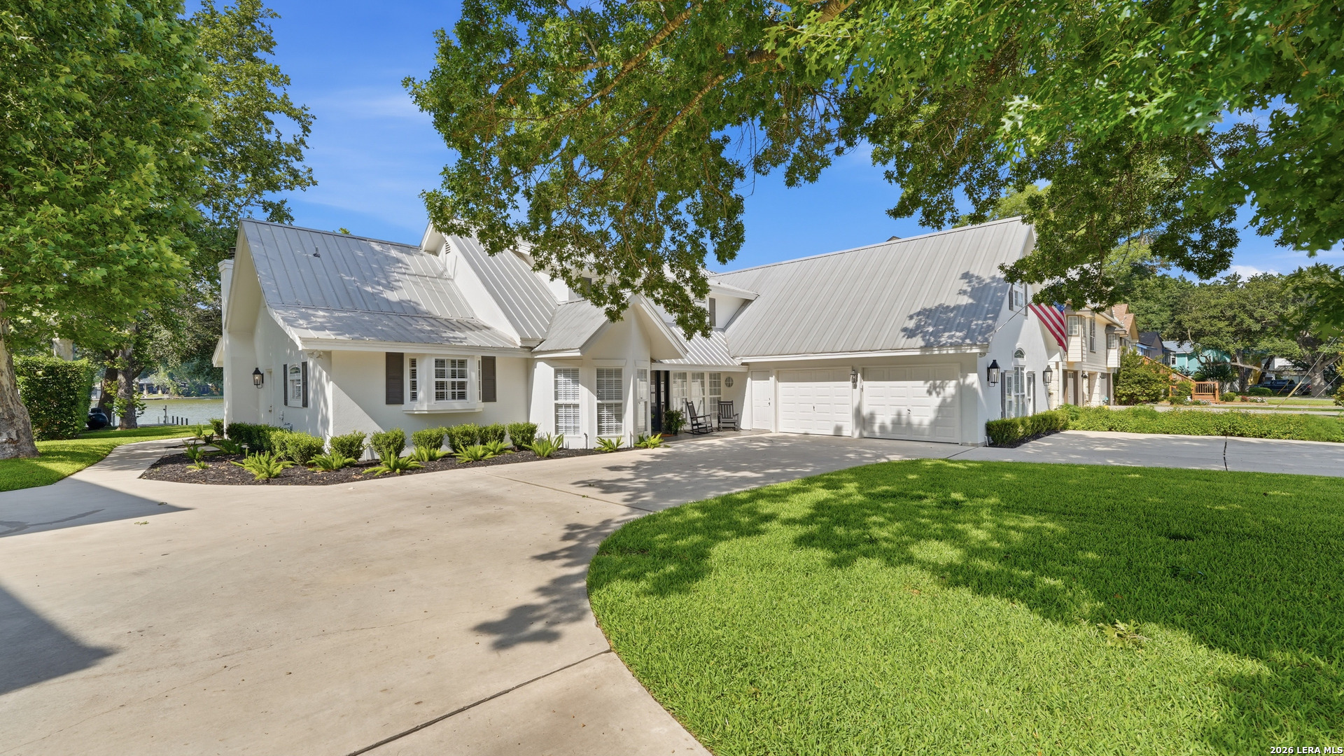 134 Spyglass Road McQueeney, TX 78123 - Photo 2 of 42