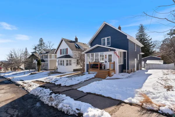 $359,900 | 815 Grandview Avenue, Duluth, MN 55812