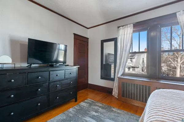 $359,900 | 815 Grandview Avenue, Duluth, MN 55812