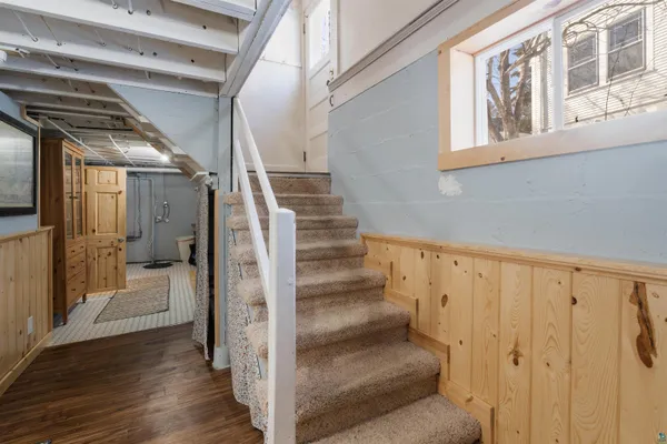 $359,900 | 815 Grandview Avenue, Duluth, MN 55812