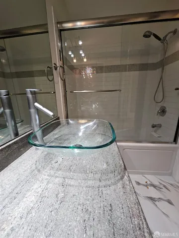 $2,600 | 8763 Mountain Boulevard, Unit 14, Oakland, CA 94605