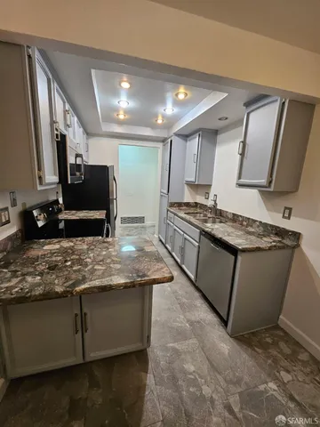 $2,600 | 8763 Mountain Boulevard, Unit 14, Oakland, CA 94605