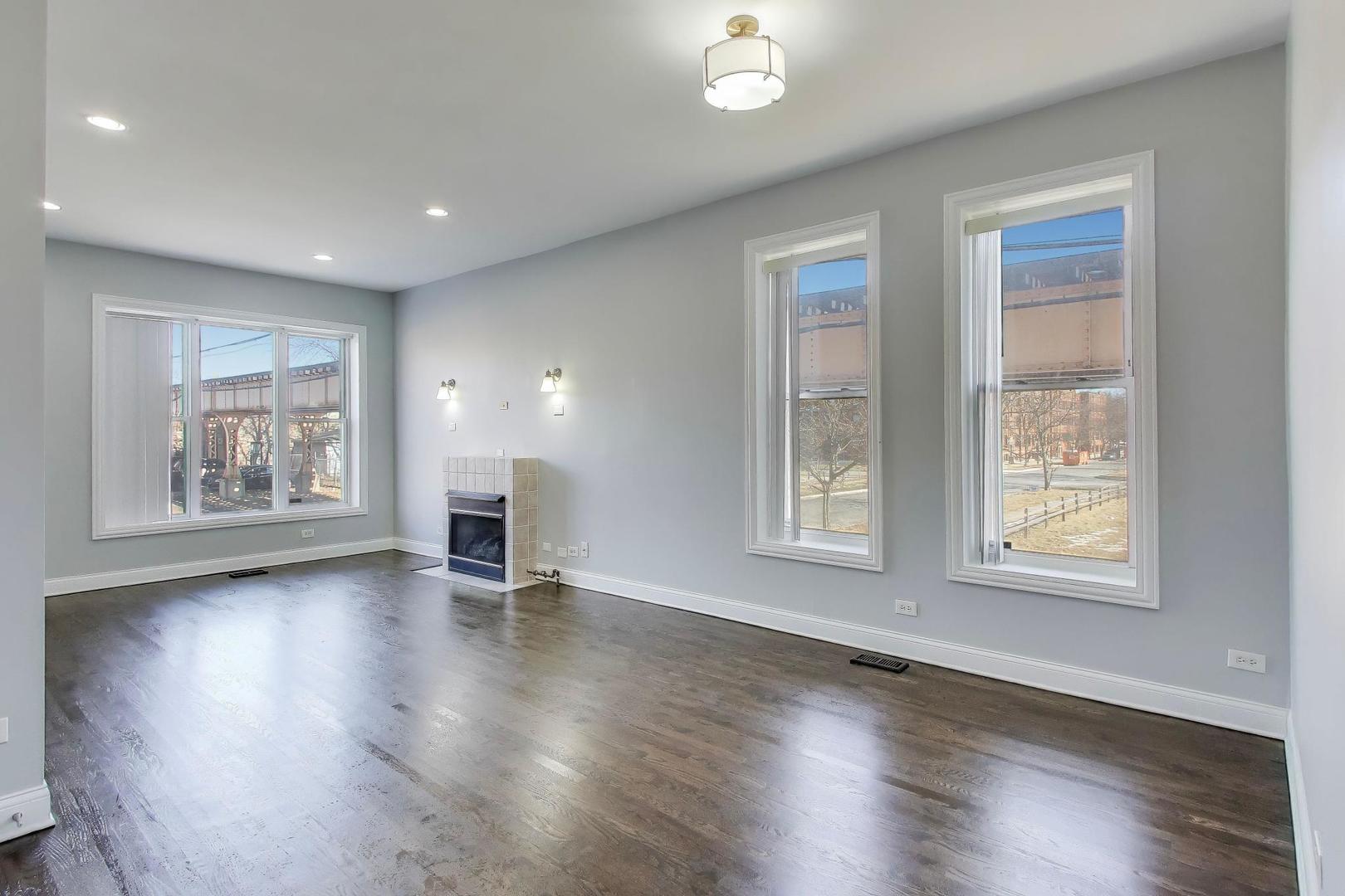 313 East 60th Street, Unit 1 Chicago, IL 60637 - Photo 7 of 49
