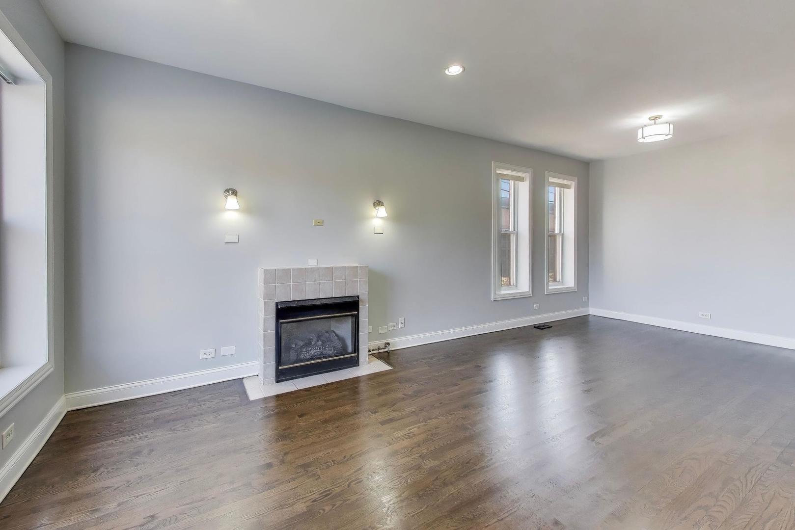 313 East 60th Street, Unit 1 Chicago, IL 60637 - Photo 9 of 49