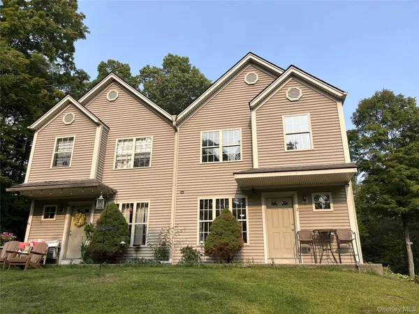 $2,400 | 215 Rabbit Run Road, Plattekill, NY 12515