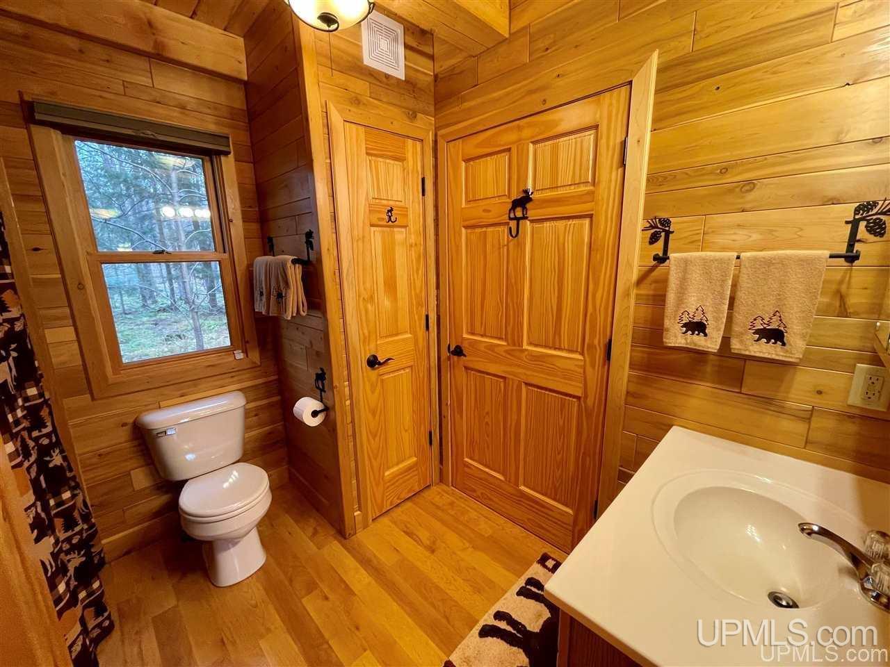 377 University Road Iron River, MI 49935 - Photo 14 of 30 Gallery Image 14