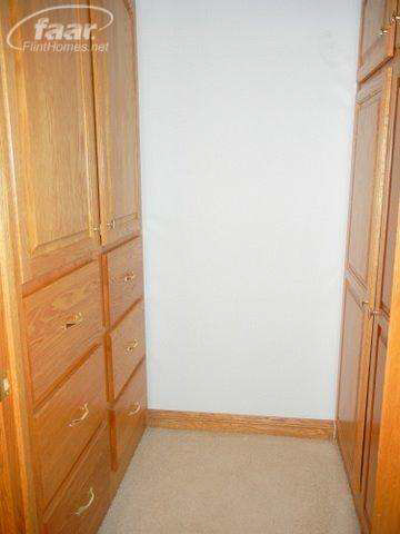 10496 Monroe Road Durand, MI 48429 - Photo 29 of 48 20401142-28.JPG