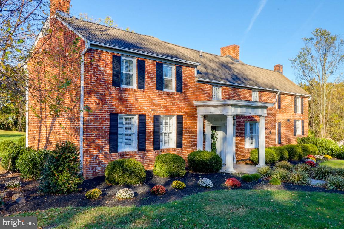 14830 Old Frederick Road Woodbine, MD 21797 - Photo 2 of 62 Front/Side
