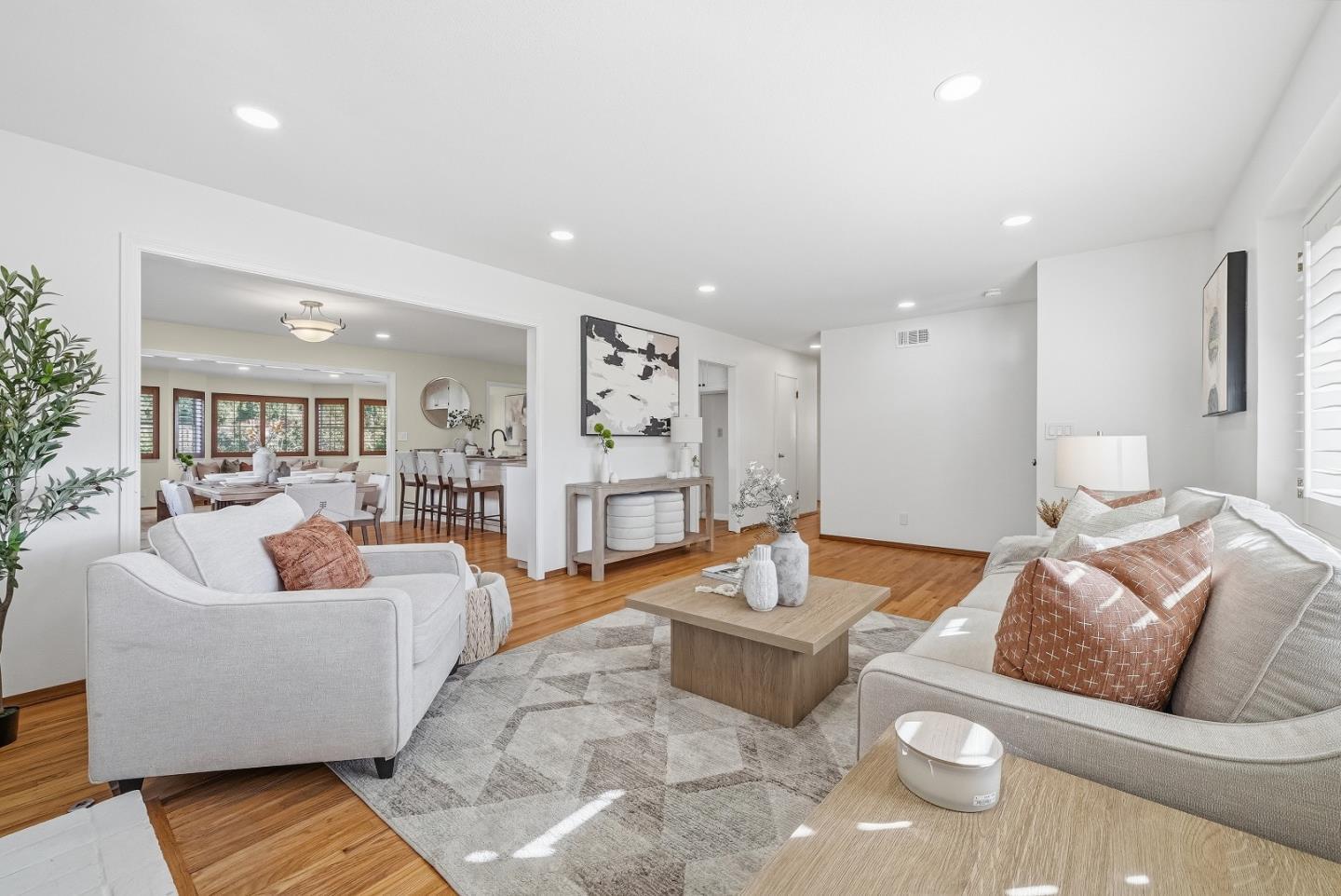 2163 Woodard Road San Jose, CA 95124 - Photo 7 of 44