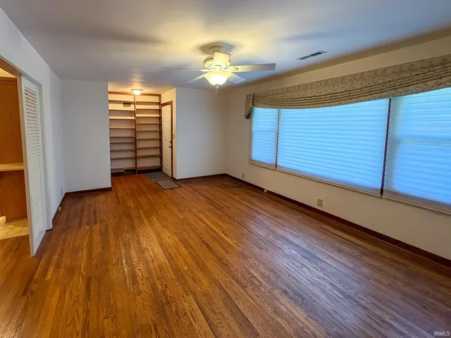 $240,000 | 2007 Jackson Drive, Vincennes, IN 47591