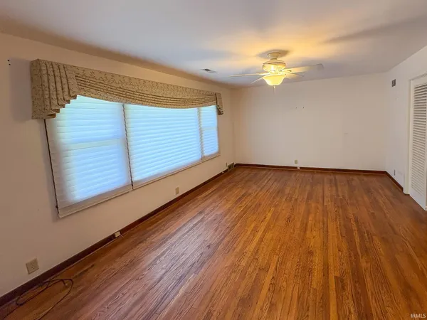 $219,900 | 2007 Jackson Drive, Vincennes, IN 47591