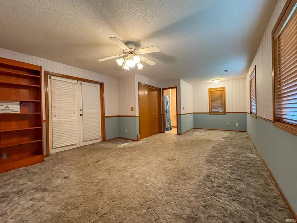$219,900 | 2007 Jackson Drive, Vincennes, IN 47591