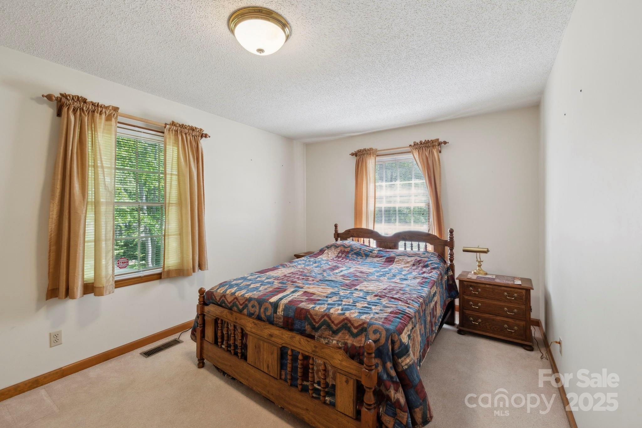 426 Pinners Cove Road Asheville, NC 28803 - Photo 13 of 27