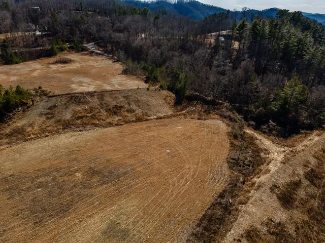 $1,400,000 | 1 Snap-On Drive, Murphy, NC 28906