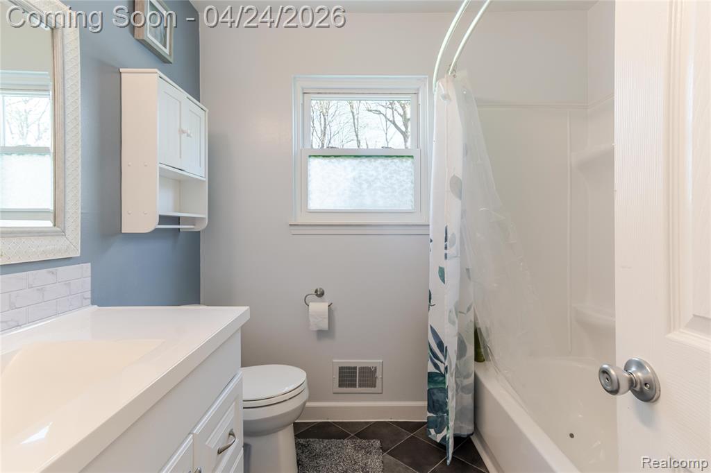 42320 Cherry Hill Road Novi, MI 48375 - Photo 34 of 50 Gallery Image 34