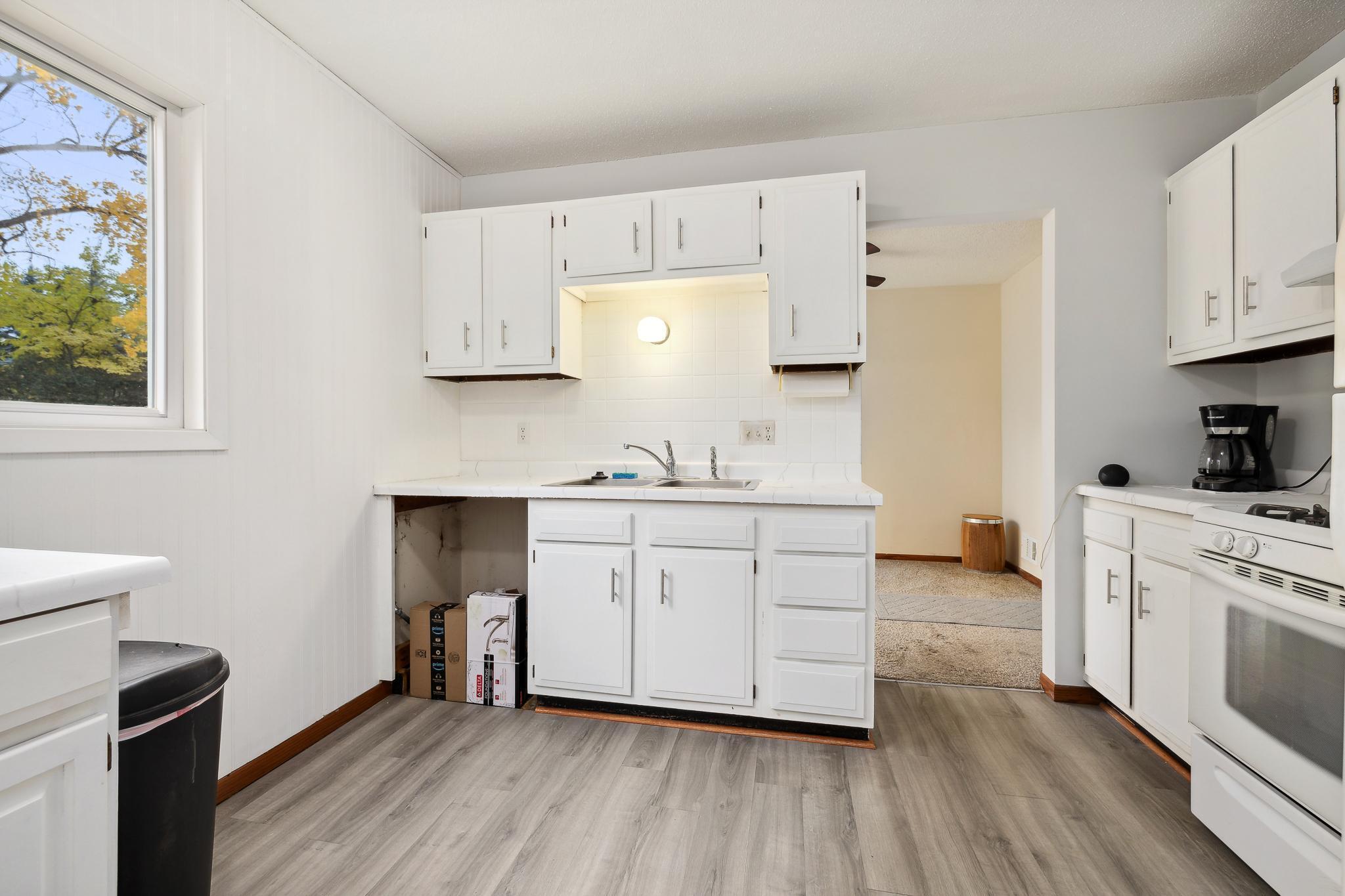 1375 Easter Lane Eagan, MN 55123 - Photo 13 of 30