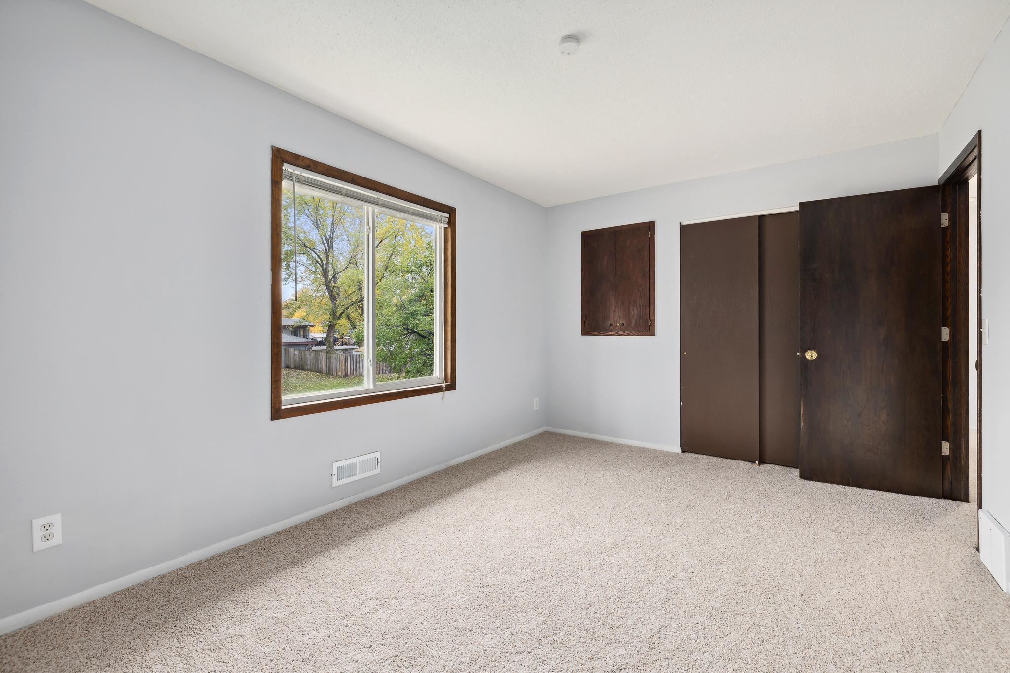 1375 Easter Lane Eagan, MN 55123 - Photo 16 of 30