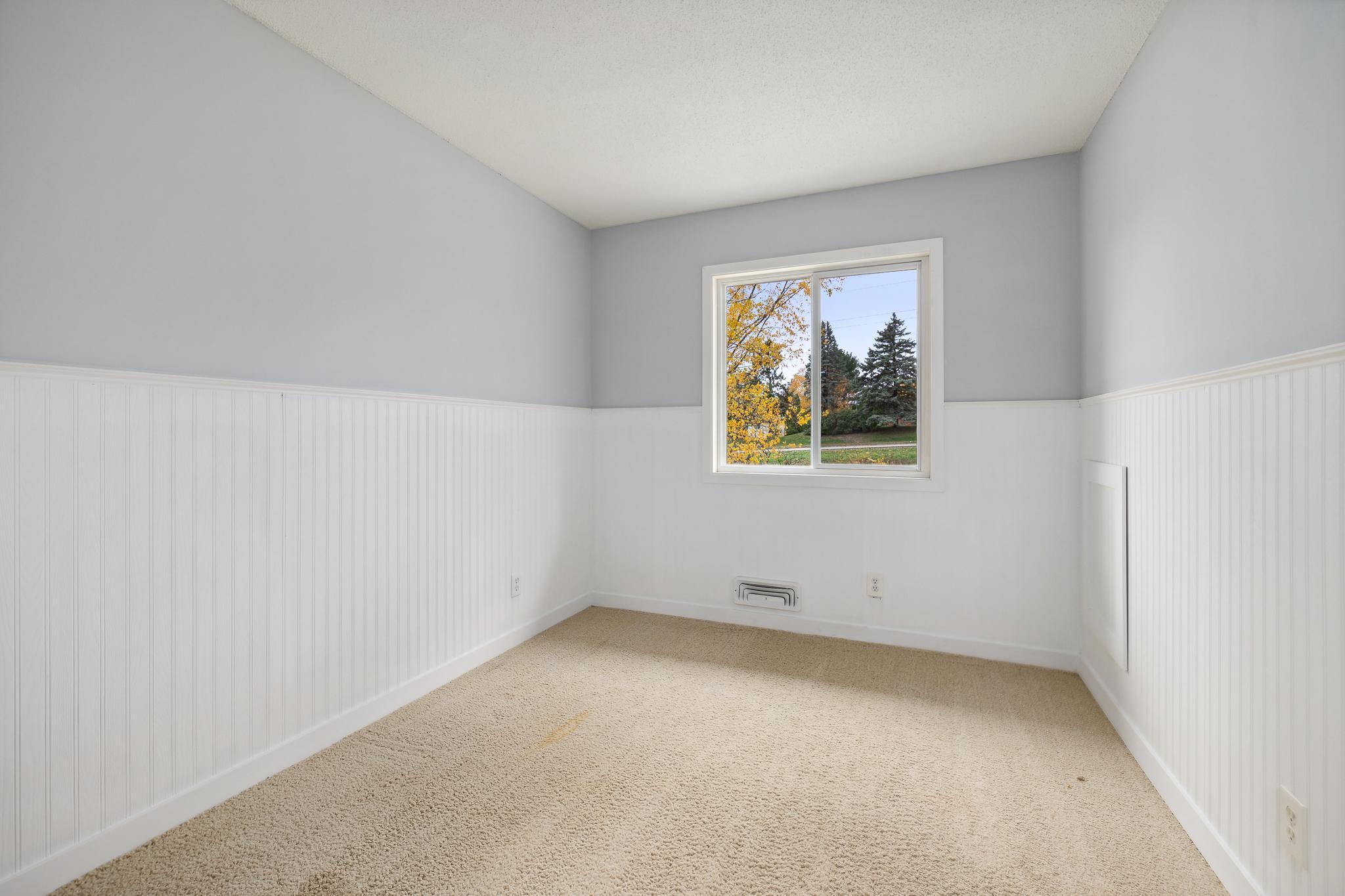 1375 Easter Lane Eagan, MN 55123 - Photo 18 of 30