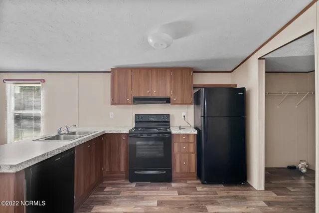 $900 | 207 Patrick Alan Lane, Jacksonville, NC 28540