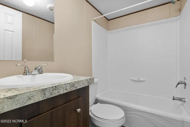 $900 | 207 Patrick Alan Lane, Jacksonville, NC 28540