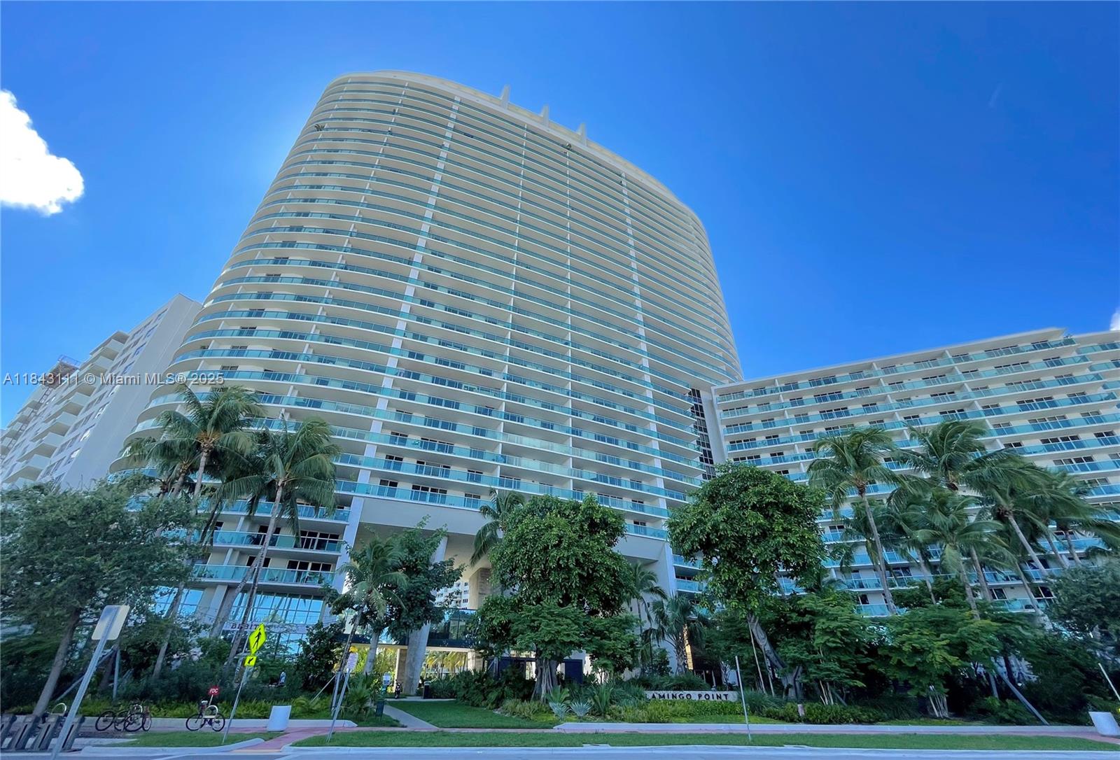 1500 Bay Road, Unit 808S Miami Beach, FL 33139 - Photo 1 of 33 Gallery Image 1