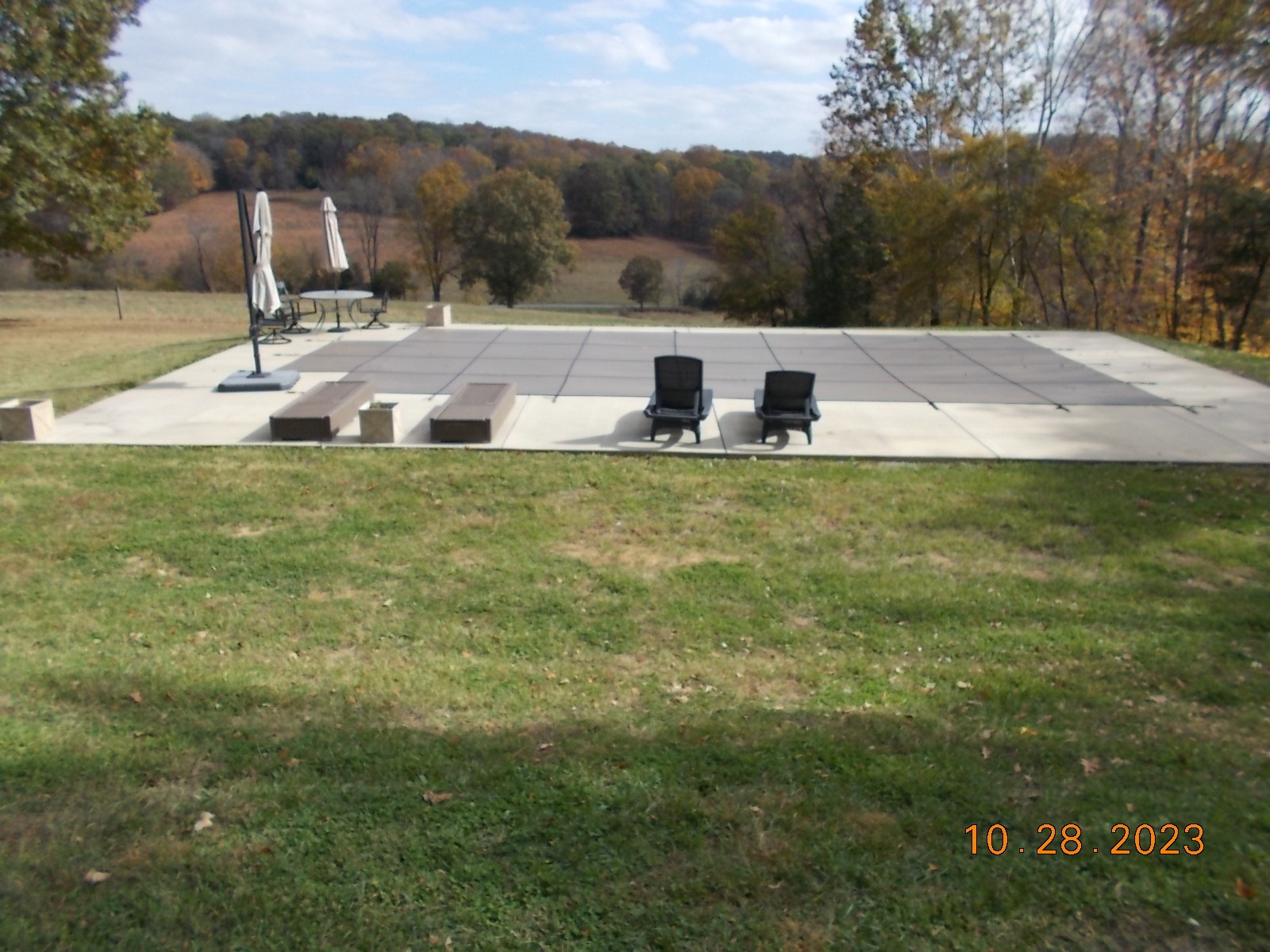 260 Round Top Road Alexandria, TN 37012 - Photo 6 of 65 a view of a house with a yard