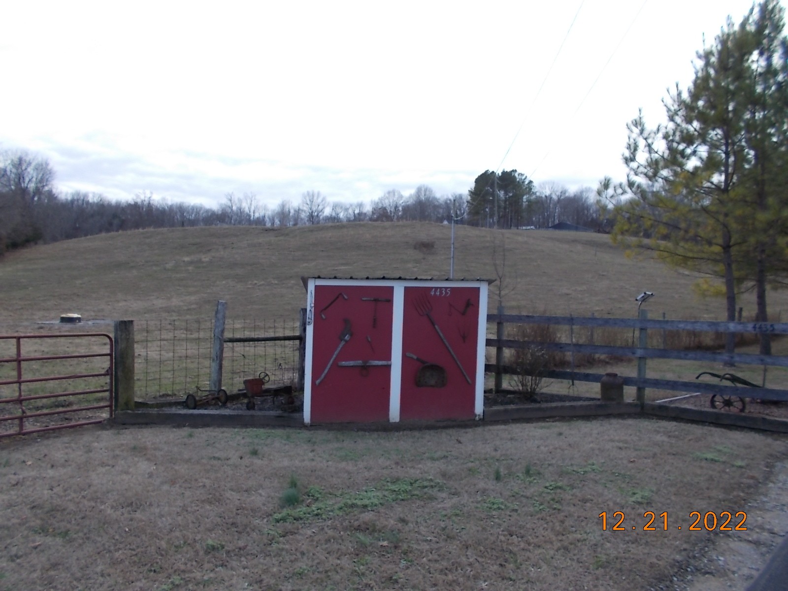 260 Round Top Road Alexandria, TN 37012 - Photo 62 of 65 a view of a backyard