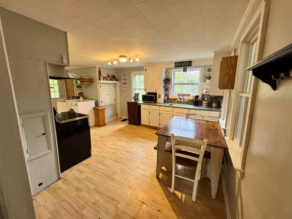 $105,000 | 6555 Route 113 Vershire Vt 05079, Vershire, VT 05079