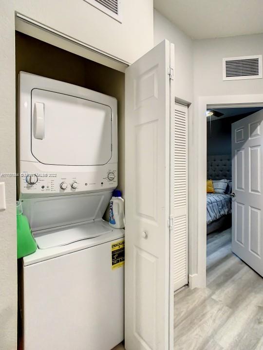 9326 West 33rd Lane Hialeah, FL 33018 - Photo 26 of 52 a utility room with dryer and washer