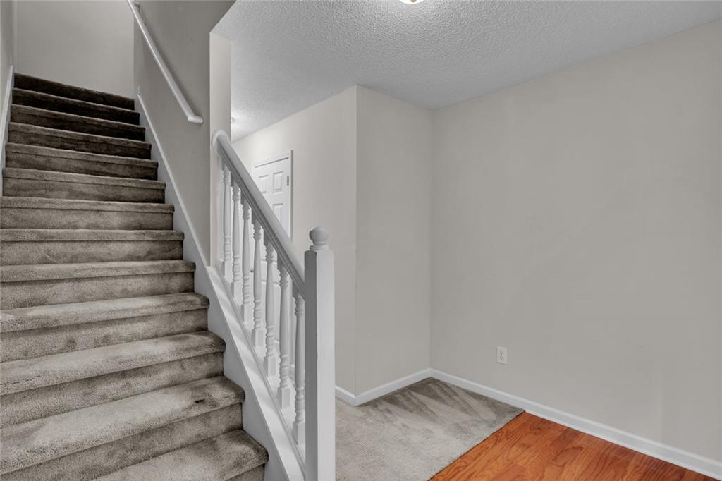 7243 April Court Morrow, GA 30260 - Photo 13 of 29 a view of entryway