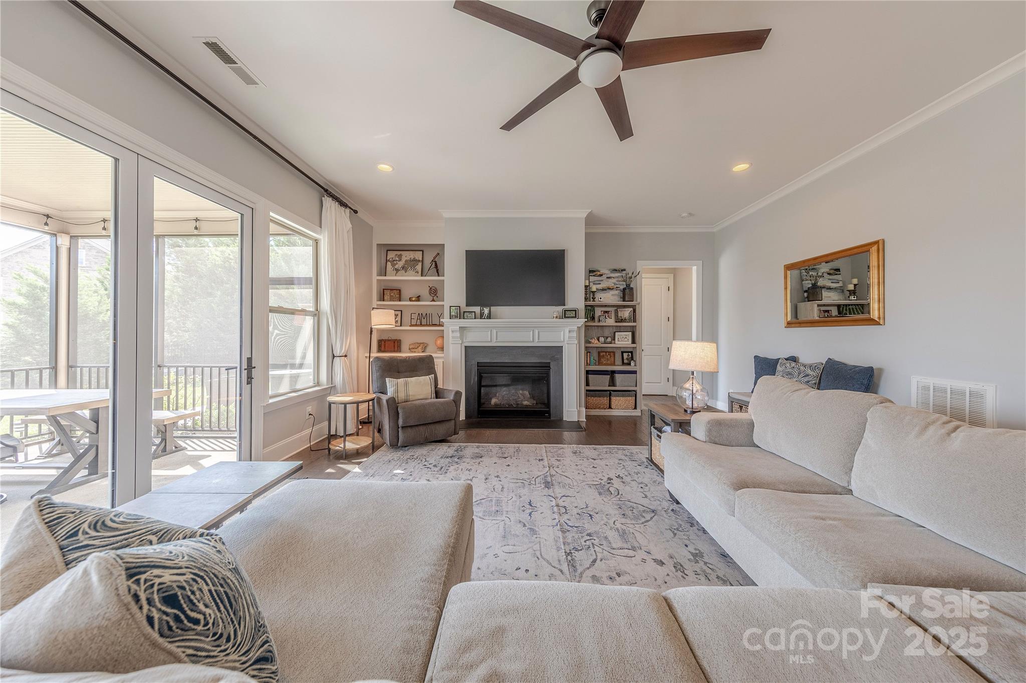 5266 Meadowcroft Way Fort Mill, SC 29708 - Photo 9 of 48