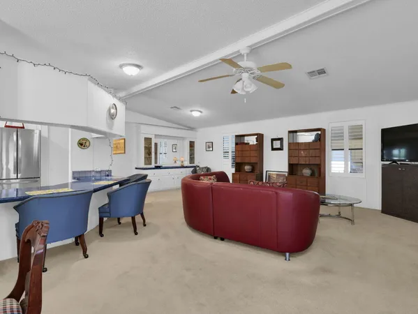 $194,900 | 233 Eagle Road, Unit 233, Naples, FL 34114