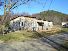 409 Odom Branch Road Erwin, TN 37650 - Photo 3 of 7 Photo 3