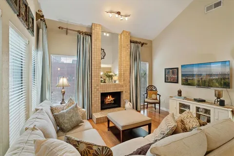 $560,000 | 14683 Plage Lane, Addison, TX 75001