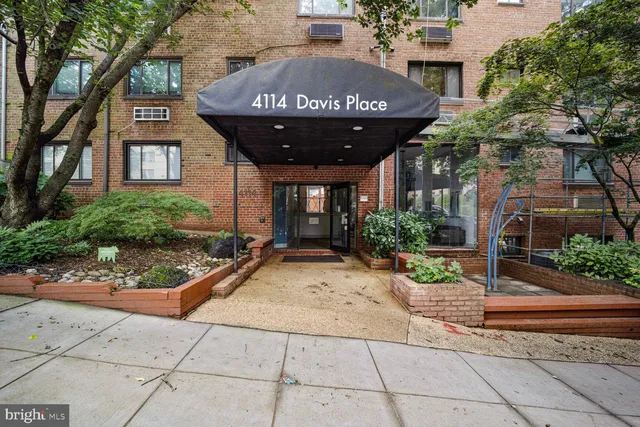 $465,000 | 4114 Davis Place Northwest, Unit 311, Washington, DC 20007