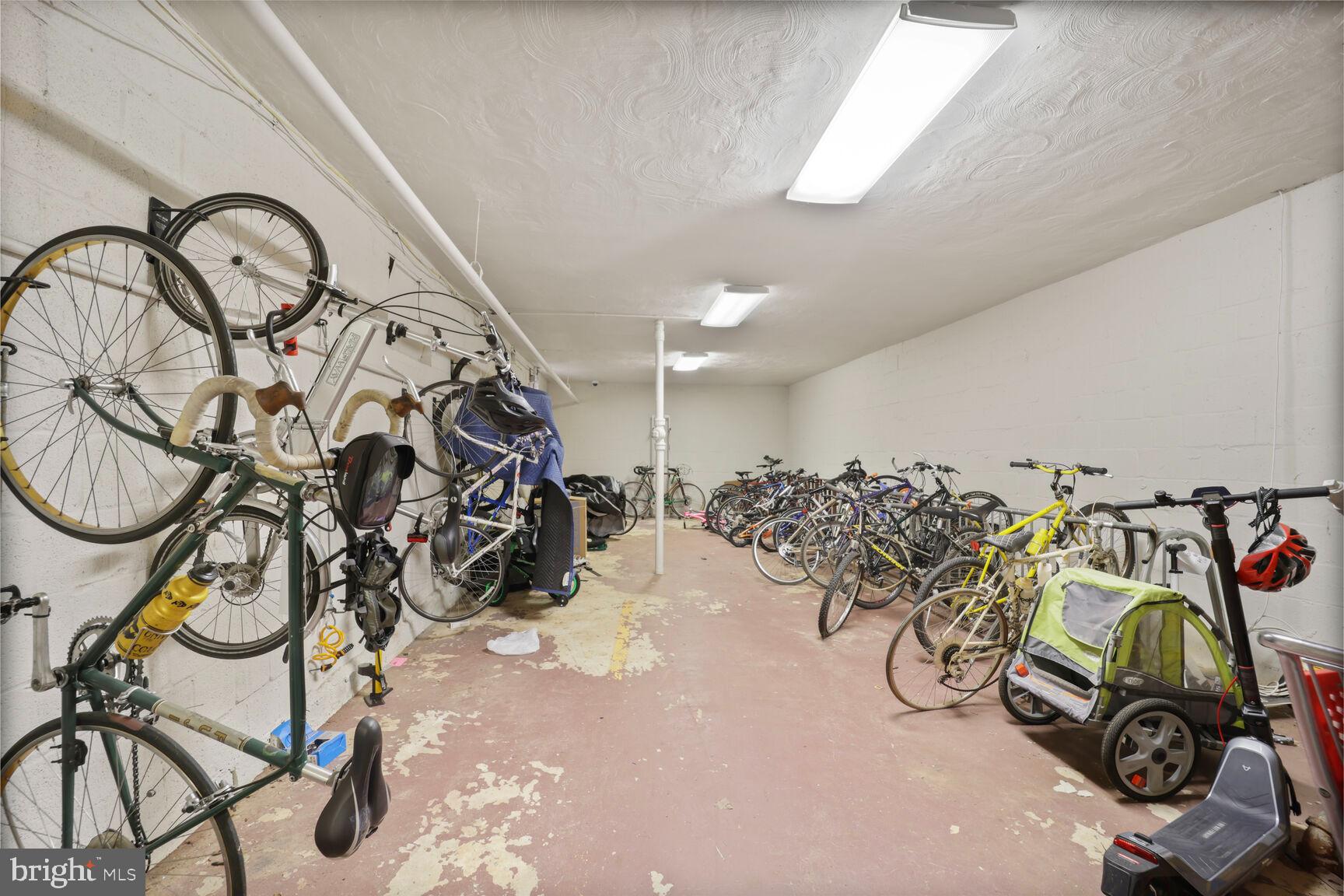 4114 Davis Place Northwest, Unit 311 Washington, DC 20007 - Photo 25 of 37 a view of a room with gym equipment