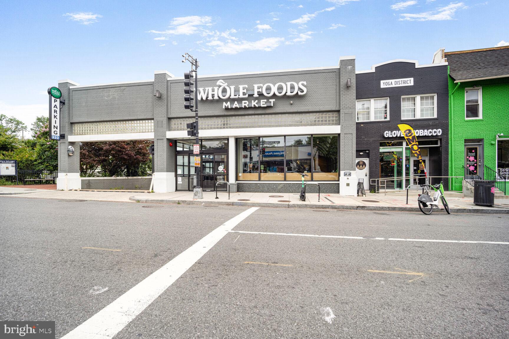 4114 Davis Place Northwest, Unit 311 Washington, DC 20007 - Photo 27 of 37 a view of a building entrance