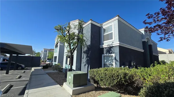 $1,395 | 6955 North Durango Drive, Unit 2054, Las Vegas, NV 89149